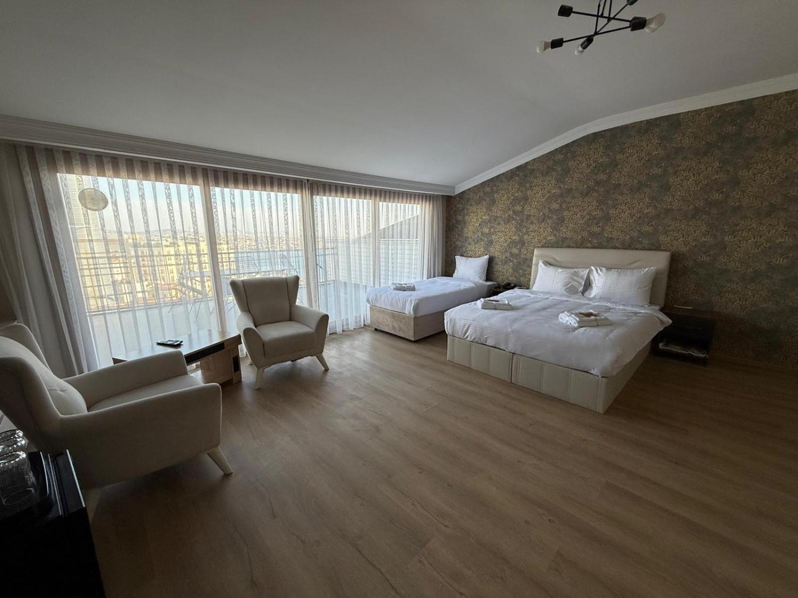 Ravello Taksim Готель 3*
